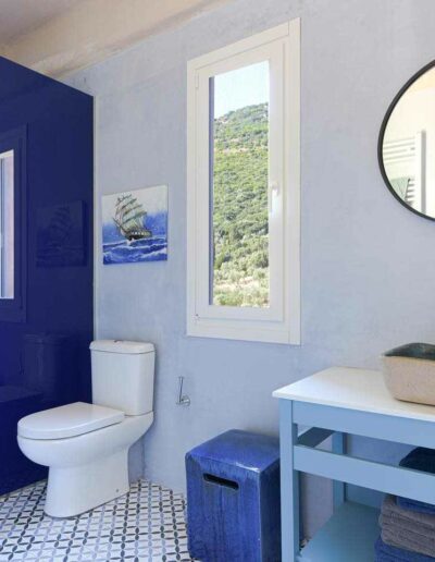 villa-nadoria-ιθάκη-μπάνιο