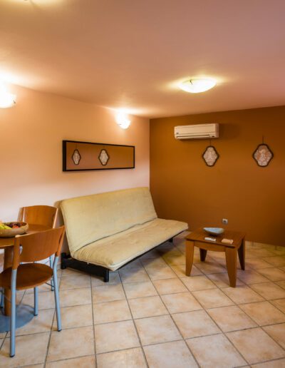 Villa Mazourka-Thyme suite