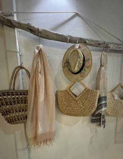 Kirki Boutique, Βαθύ, Ιθάκη