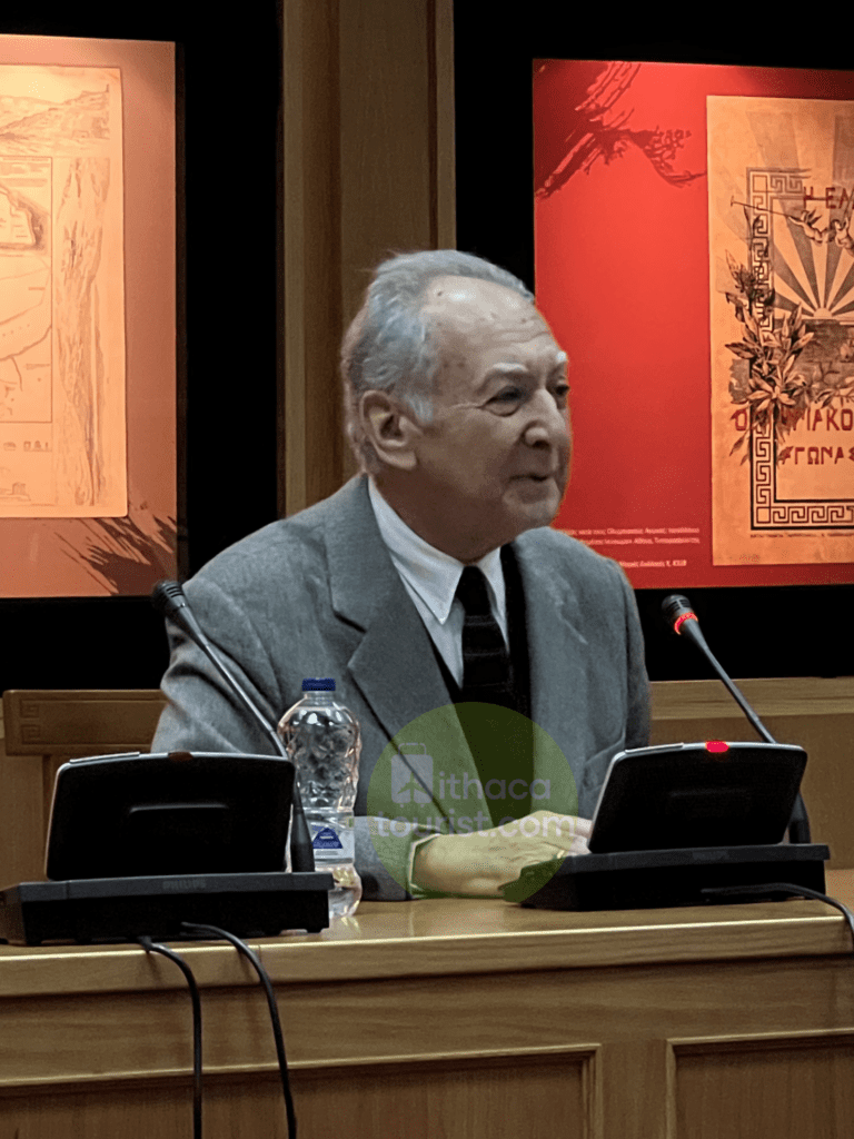 Πασχάλης Κιτρομιλήδης, Ακαδημαϊκός