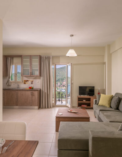 Laertes apartment, Oralia Apartments, Βαθύ, Ιθάκη