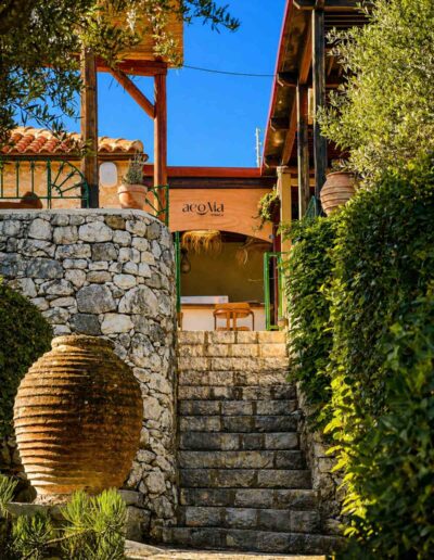 Aeolia Ithaca, Χάνι, Ιθάκη