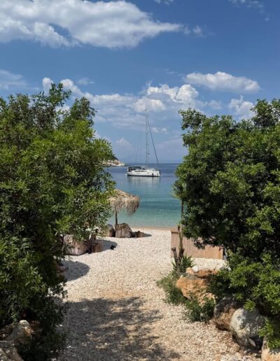 Votsalo, beach bar Ιθάκη, παραλία Καμίνια