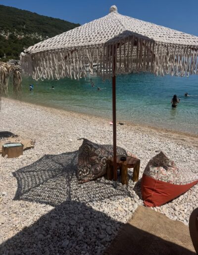 Votsalo, beach bar Ιθάκη, παραλία Καμίνια