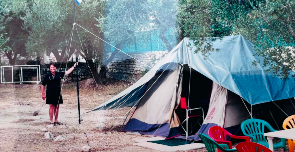 Η σκηνή της Κας Μαρίας όπου εξέταζε τα παιδιά της Ιθάκης